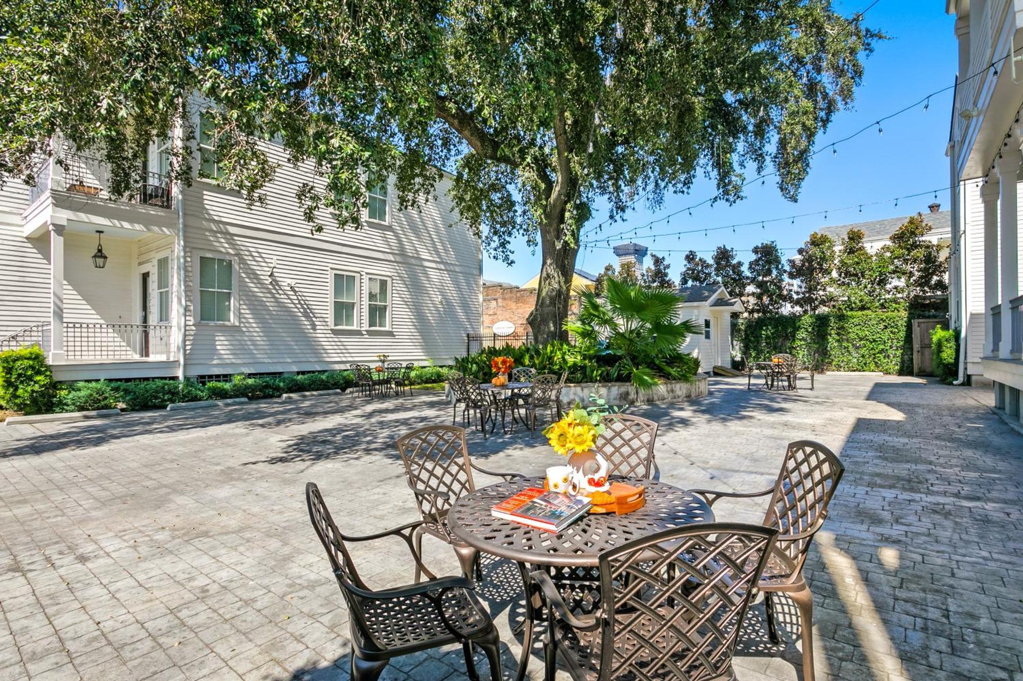 3Br Cottage On Carondelet By Hosteeva Ню Орлиънс Екстериор снимка